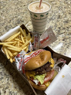 In-N-Out Burger by null