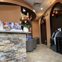 Bloomfield Nails Spa