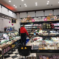 Associated Supermarket - 333 Seneca Ave, Queens Ny 11385