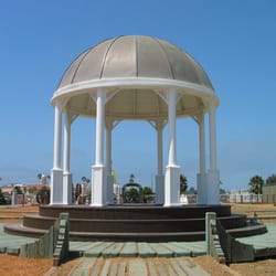 Sam's Gazebos - 16-foot octagonal garden gazebo with copper dome roof and classic steel columns for the ultimate workmanship and beauty