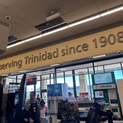 Safeway - Sign