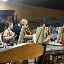 Happy Daisy Art Studio - Jillianne helping the girls