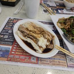 Beef wrapped in rice noodle. Beef wrapped in rice noodle.