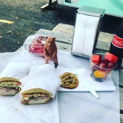 Toots & D's Sweets & Eats