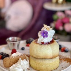 Kixi Cafe - Japanese scuffle pancakes- made to order