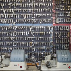 Hassocks Hardware