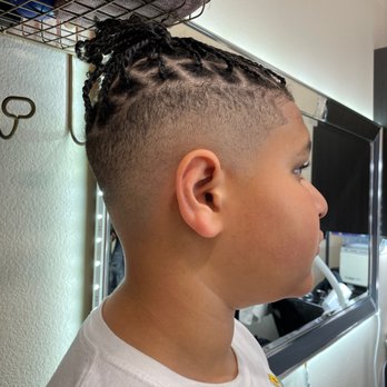 Fade Society - Fade - Barbers Near Me Fade Society - Fade - Barbers Near Me