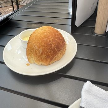 Park Place Restaurant & Bar - Free bread - Bars Near Me - New Hyde Park, New York