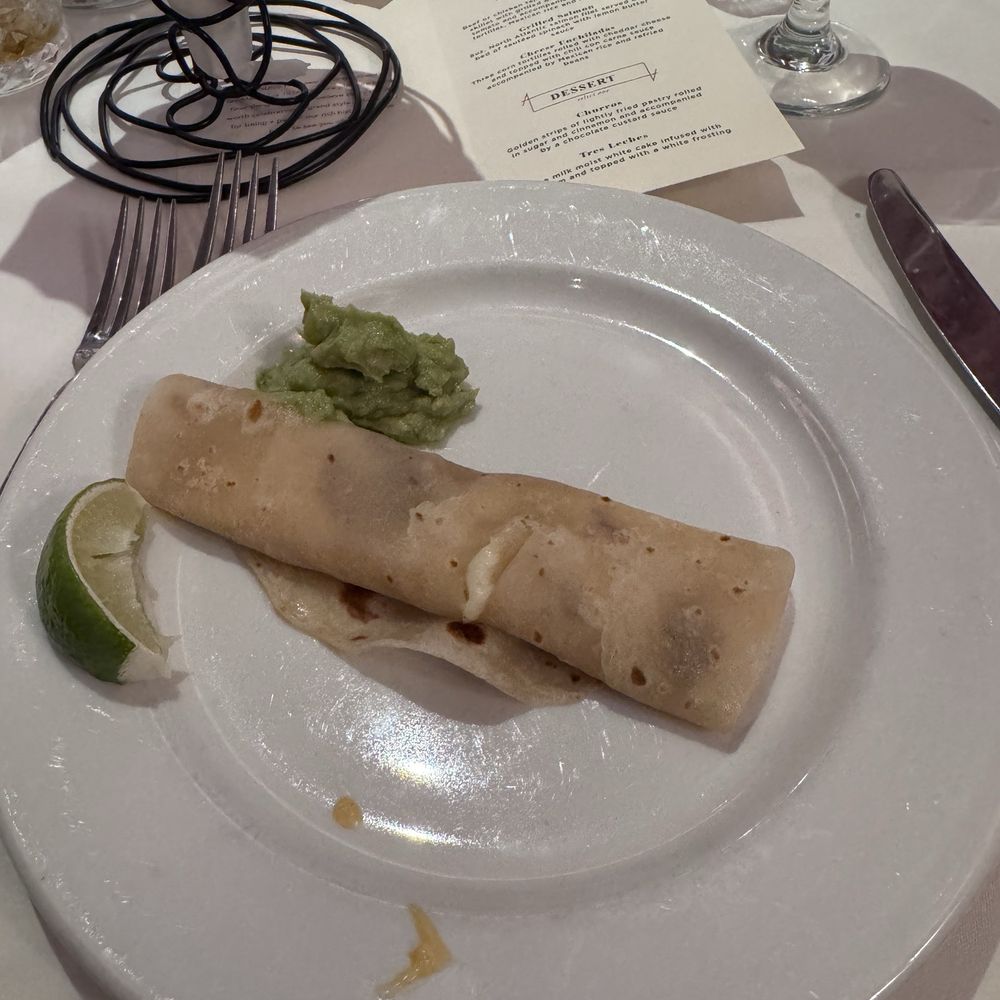 ARMANDOS - Appetizer - Mexican Near Me - Houston, Texas