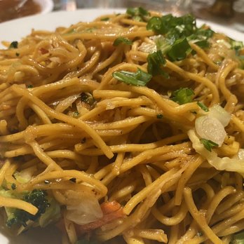 Himalayan - Stir Fried Noodle of Himalayas- With lamb. Please be aware that lamb can be naturally fatty. - Himalayan/Nepalese Near Me - Windsor, California