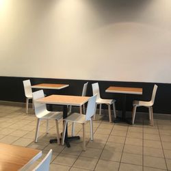 Roaming Rooster Burke - Seating