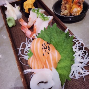 Union - Sushi & sashimi served 2 per order: uni, amaebi w/fried head, salmon, fluke - Japanese Near Me - Chicago, Illinois Union - Sushi & sashimi served 2 per order: uni, amaebi w/fried head, salmon, fluke - Japanese Near Me - Chicago, Illinois