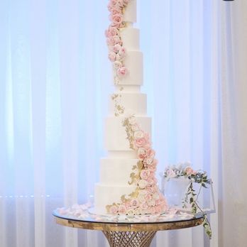 Shirin Bakery - Wedding cake - Bakeries Near Me - Tarzana, California Shirin Bakery - Wedding cake - Bakeries Near Me - Tarzana, California