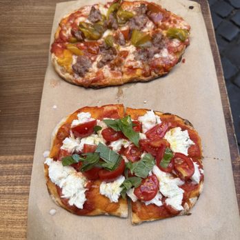 Pinsitaly - Not good at all unfortunately- had many other spots in Rome that were fantastic but not this one - Pizza Near Me - Rome, RM Pinsitaly - Not good at all unfortunately- had many other spots in Rome that were fantastic but not this one - Pizza Near Me - Rome, RM