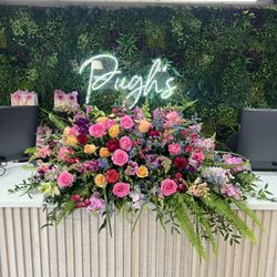 Pugh's Flowers