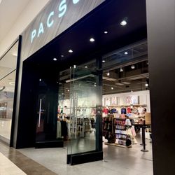 PacSun
