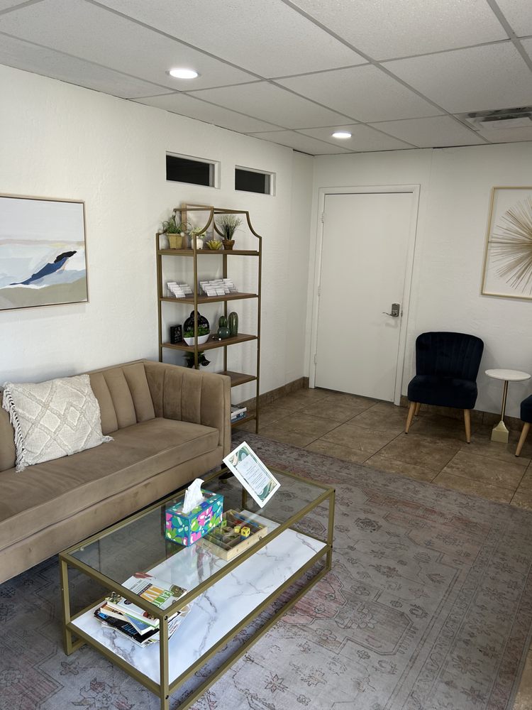 Morgan Merritt, LMSW - grief counselor in Tempe, AZ