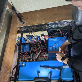 Bend Battery - Fully integrated Victron Energy components - Battery Stores Near Me - Bend, Oregon