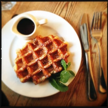 Le Pain Quotidien - Belgian waffle - Bakeries Near Me - Paris, 75 Le Pain Quotidien - Belgian waffle - Bakeries Near Me - Paris, 75