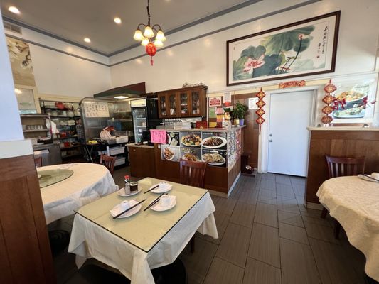 Feng Ze Yuan Restaurant by null