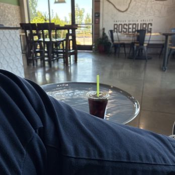 Cascades Coffee House - Seating area indoor - Coffee & Tea Near Me - Roseburg, Oregon Cascades Coffee House - Seating area indoor - Coffee & Tea Near Me - Roseburg, Oregon