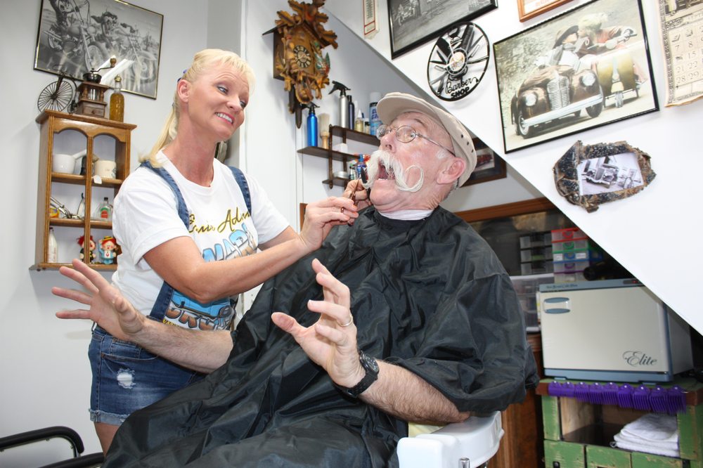 Ginger's Barber Shop Logo