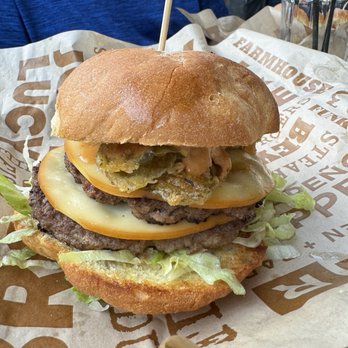 Brgr Kitchen Plus Bar - Burgers Near Me - Kansas City, Missouri