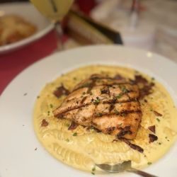 user provided Lafayette's Music Room photo