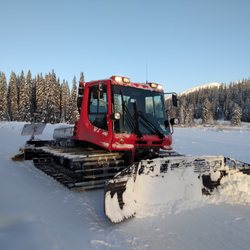 Dog Creek Lodge