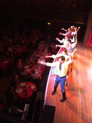 Hoop-Dee-Doo Musical Revue by null