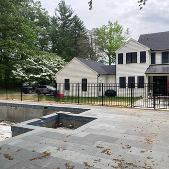 Jannuzzio Fences & Gates - Aluminum fence around pool - Fences & Gates Near Me Jannuzzio Fences & Gates - Aluminum fence around pool - Fences & Gates Near Me
