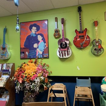 Texas Pie Company - Main dinning room deco wall - Bakeries Near Me - Kyle, Texas Texas Pie Company - Main dinning room deco wall - Bakeries Near Me - Kyle, Texas