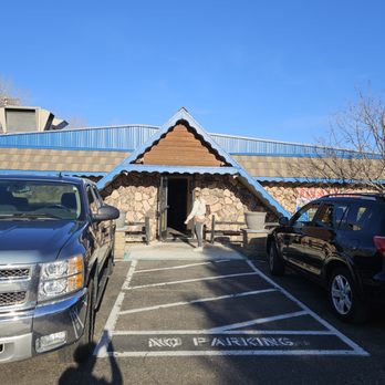 The Lookout Bar and Grill - The front of Lookout Bar and cafe. - Bars Near Me - Maple Grove, Minnesota