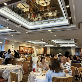 Sun Sui Wah Seafood Restaurant - Seafood Near Me - Richmond, British Columbia Sun Sui Wah Seafood Restaurant - Seafood Near Me - Richmond, British Columbia