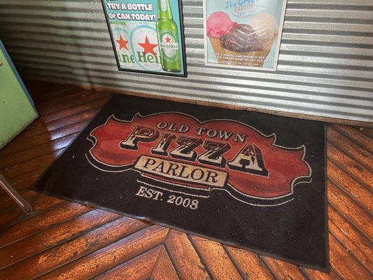 Old Town Pizza Parlor by null
