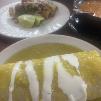 Monarca Mexican Restaurant - Chicken asada burrito supreme with slow made rice and beans! - Mexican Near Me - Hayward, California