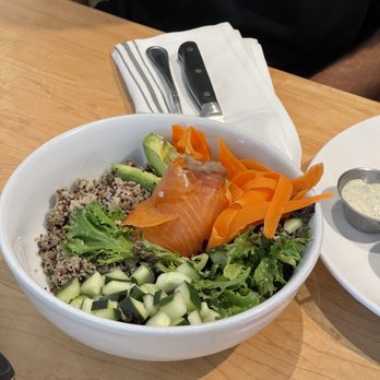 Sibling by Pushkin's - Quinoa bowl - New American Near Me - Sacramento, California Sibling by Pushkin's - Quinoa bowl - New American Near Me - Sacramento, California