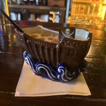 Loose Cannon - Dive Bars Near Me - Houston, Texas