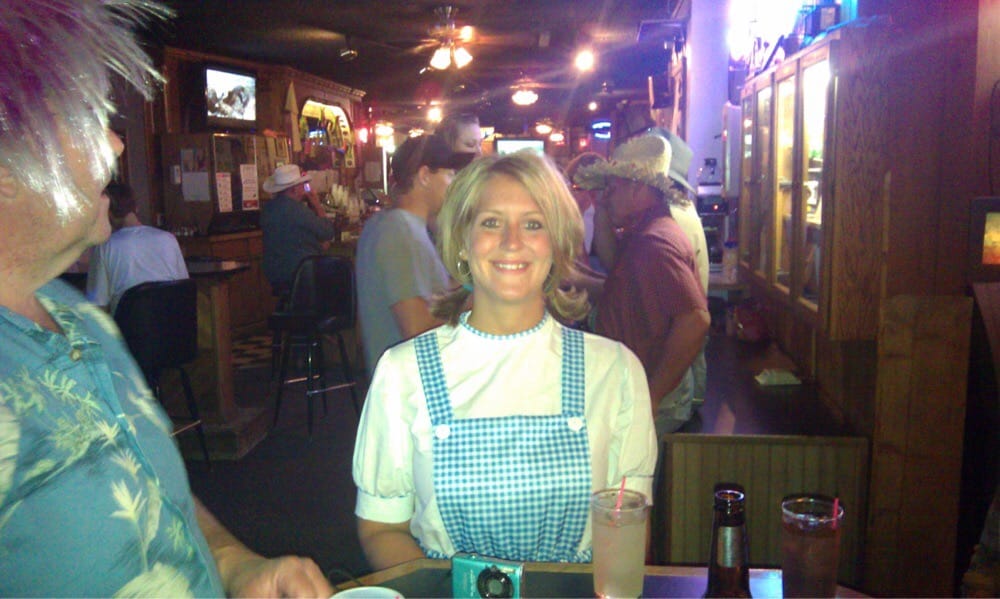 CASSIDY’S BAR & LOUNGE Updated June 2024 105 N Main St, Plentywood