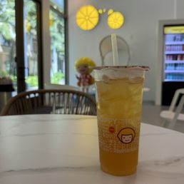 Squeezed honey lemon green tea