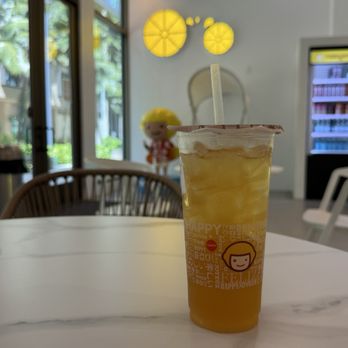 Happy Lemon - Squeezed honey lemon green tea - Bubble Tea Near Me - Honolulu, Hawaii