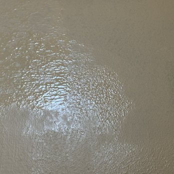 Atlas Pro Painting - Drenched wall where I had to roll to stop the run. My walls are not textured but in spots the look like it now do to too much paint at once - Painters Near Me Atlas Pro Painting - Drenched wall where I had to roll to stop the run. My walls are not textured but in spots the look like it now do to too much paint at once - Painters Near Me