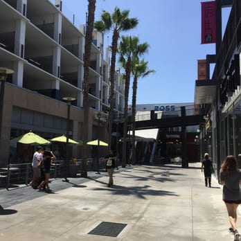 Beverly Connection - Shopping Centers Near Me - Los Angeles, California Beverly Connection - Shopping Centers Near Me - Los Angeles, California