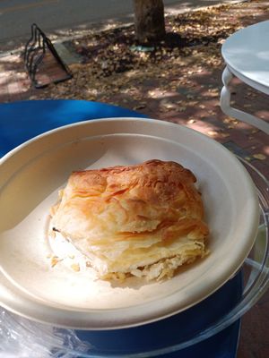 Calista Cafe by null