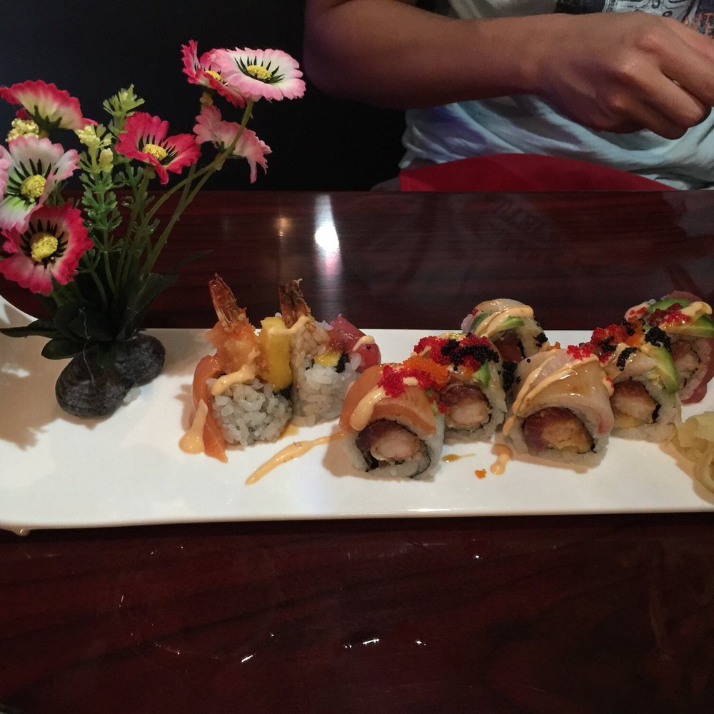 Hinode - george's roll - Japanese Near Me - Oviedo, Florida