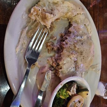 Dodge City Steakhouse - Country Fried Steak with mashed potatoes and veggies - Steakhouses Near Me - Elkin, North Carolina Dodge City Steakhouse - Country Fried Steak with mashed potatoes and veggies - Steakhouses Near Me - Elkin, North Carolina