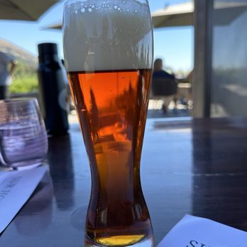 The Sur House - Local amber at lunch - New American Near Me - Big Sur, California
