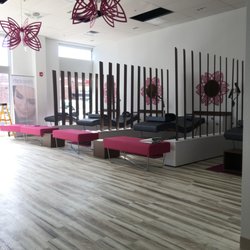 High concept luxurious interior with high ceilings and fabulous lash experts