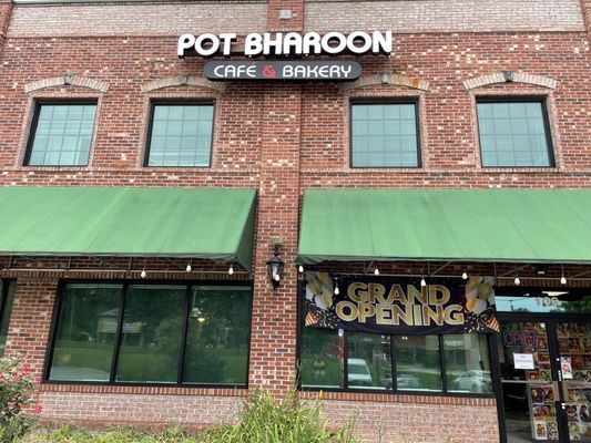 Pot Bharoon Indian Fusion Cafe by null