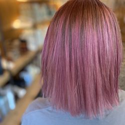 PINK! *fashion color*
